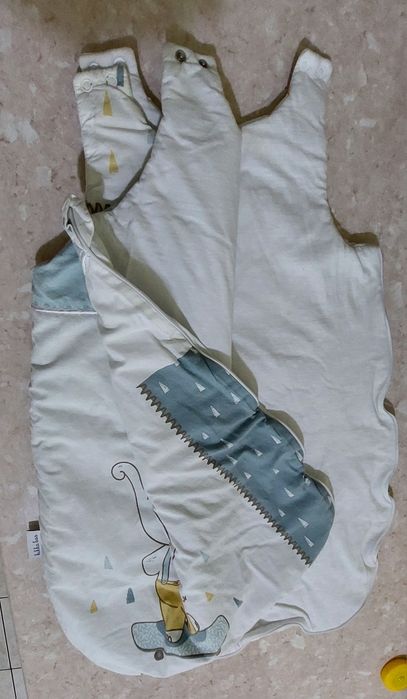 Ново яке с 2 лица за 2-3 г, Нов СПАЛЕН чувал за 6 м ,ватиран клин