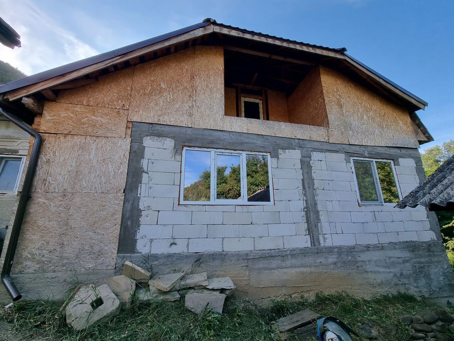 Casa de vânzare Nehoiu