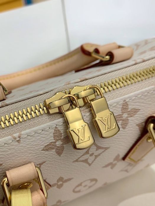 Geanta Louis Vuitton Speedy 18