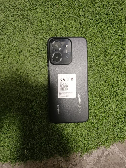 Телефон redmi 15 c почти новый пользовались месяц