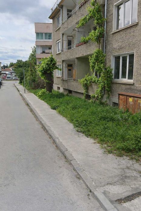 Продава се Четиристаен апартамент в Попово - 94 кв.м за 462 €/кв.м - Снимка #1