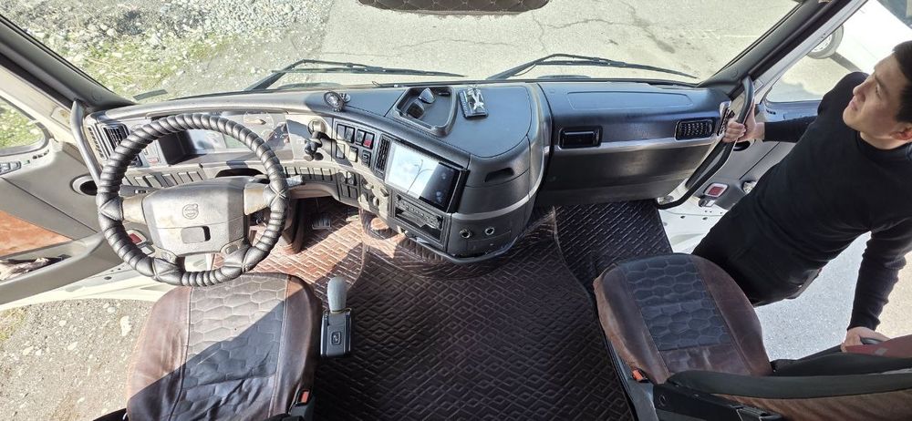 VOLVO FH460 + SCHMITZ прицеп Сотилади