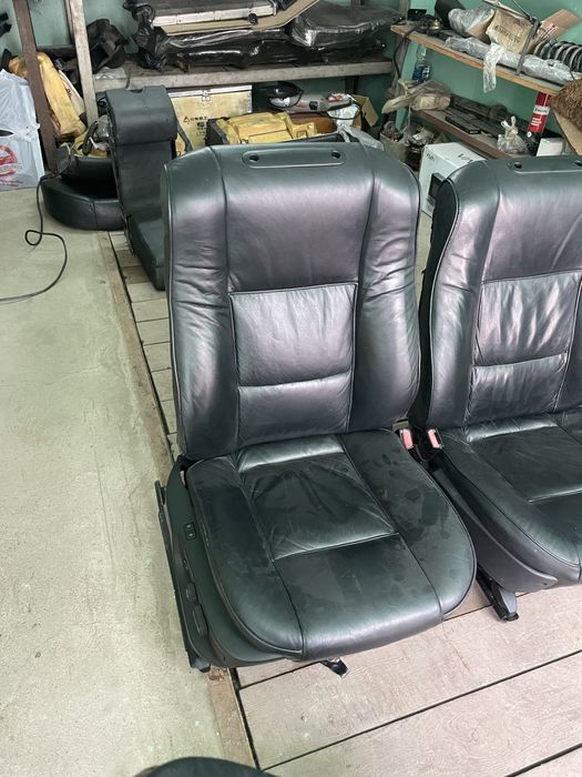 Продам сиденья для БМВ Е38