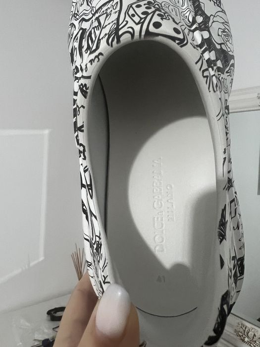 Incaltari papuci adidasi Dolce Gabbana