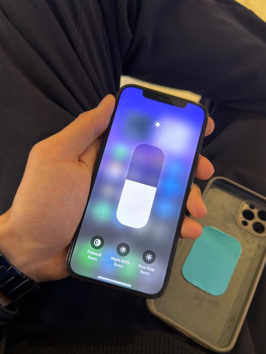 Продам iPhone 12 Pro