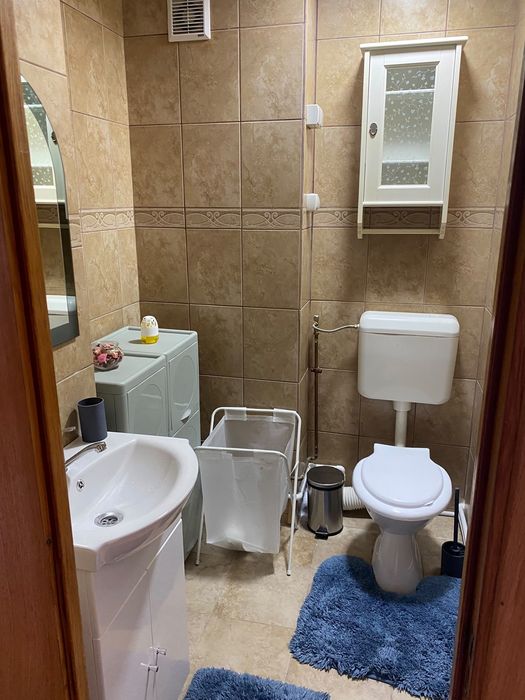 Inchiriez ap 4  camere|Calea Vacaresti | Scoala 97| Centrala Proprie |