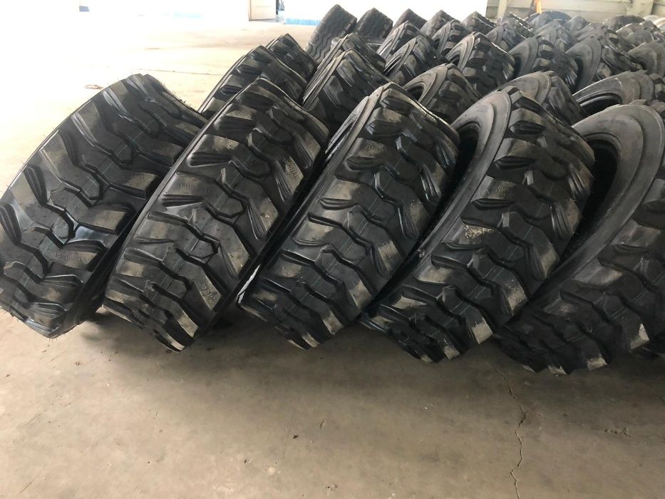 Cauciucuri mini incarcator 10-16.5 anvelope bobcat 10PR oferim factura