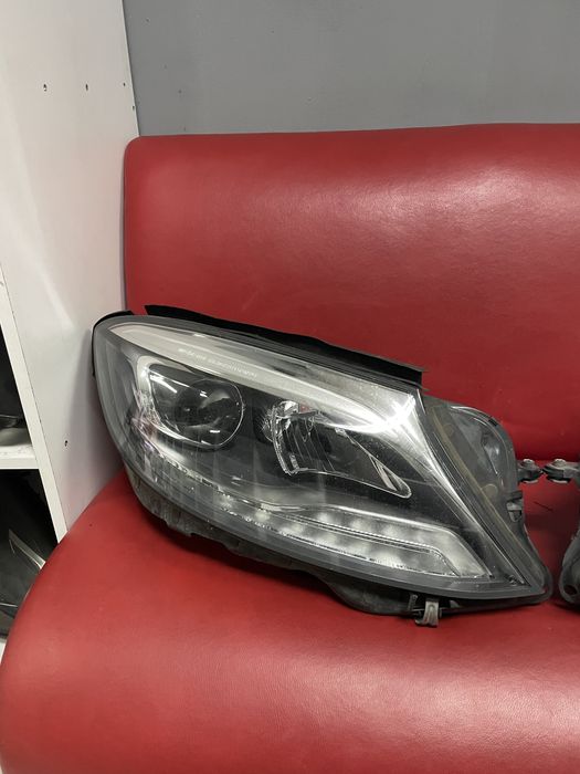 Mercedes W222 S class S350 S500 S63 Фар фарове Лед Оборудвани