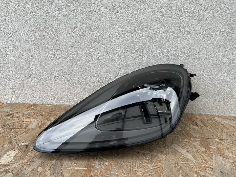 Far stanga Porsche Cayenne 9Y Full LED Adaptiv Original Europa
