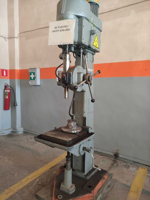 Станок сверильный