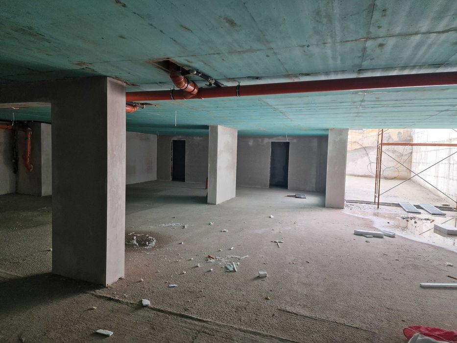 Тристаен апартамент за продажба в кв. Освобождение, гр. Благоевград.