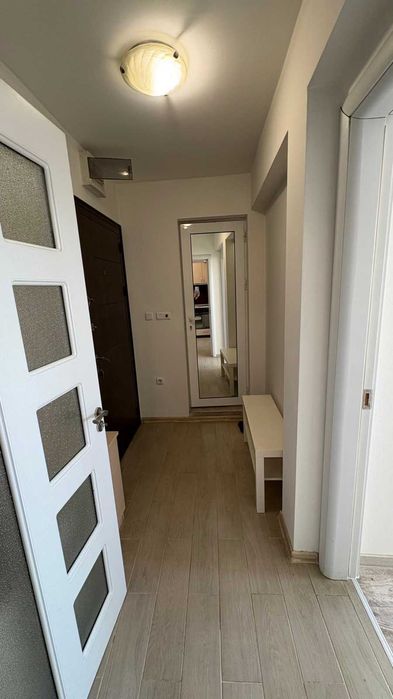 Дава се под наем Двустаен апартамент в Варна, Левски - 55 кв.м за 428.91 € - Снимка #2