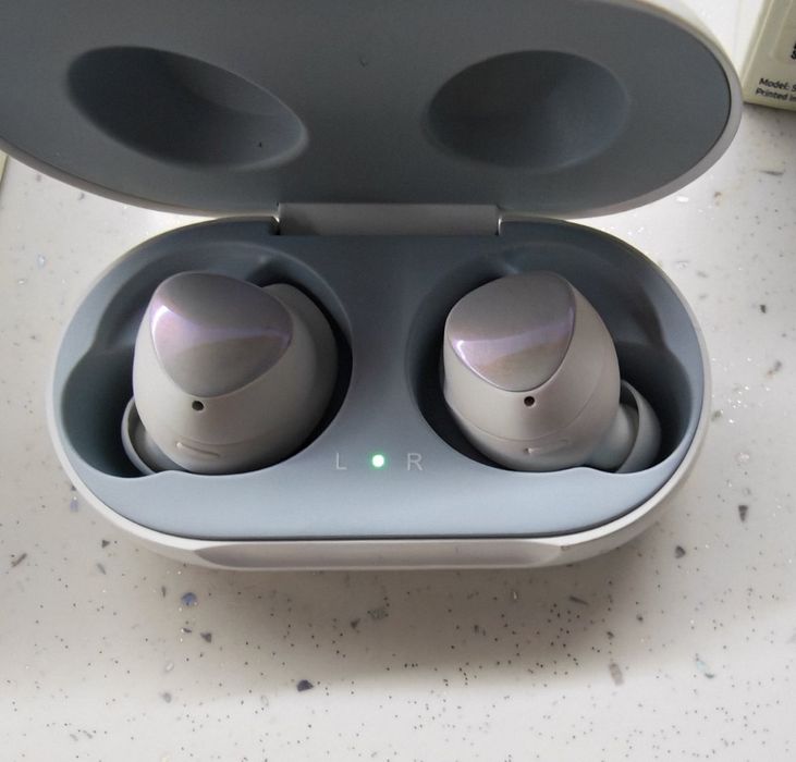 Слушалки Samsung Bubs