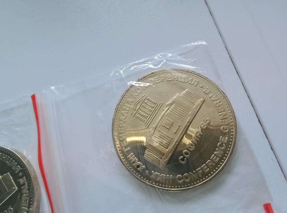 189€  колекция 10 бр минт юбилейни монети България