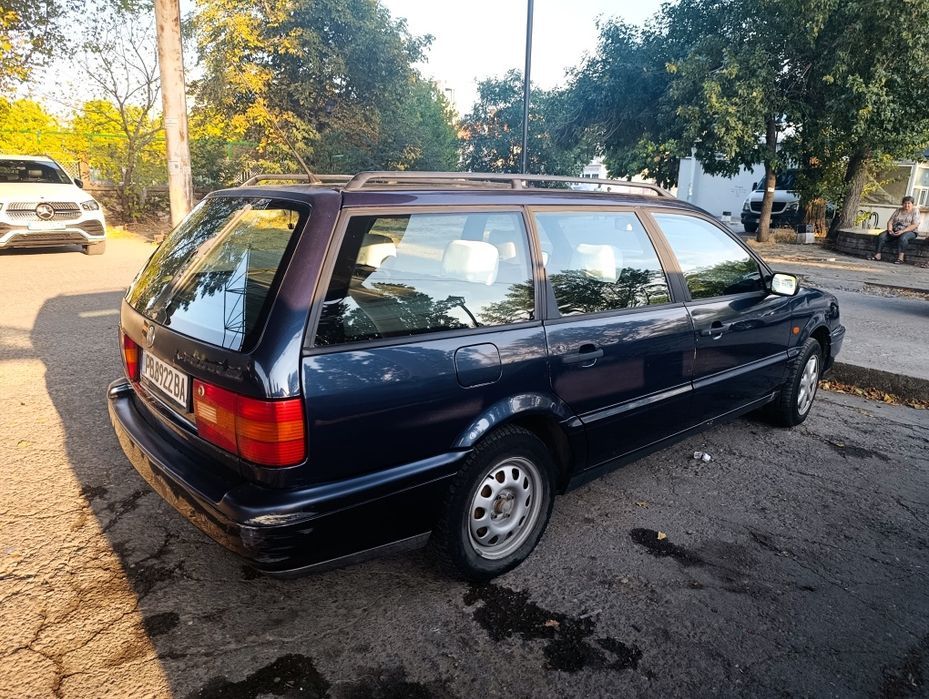 VW Passat 1.8 mono 90h.p