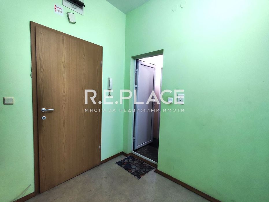 Продава се Тристаен апартамент в Варна, Зимно кино Тракия - 83 кв.м за 1106 €/кв.м - Снимка #9