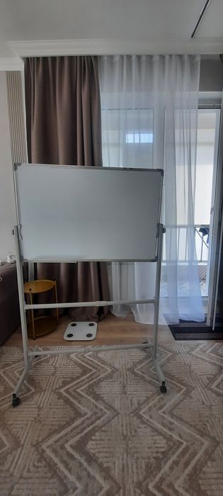 Продам доску Маркерную