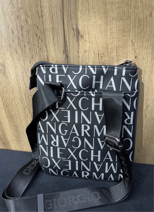 Продам барсетки в идеальном состояни