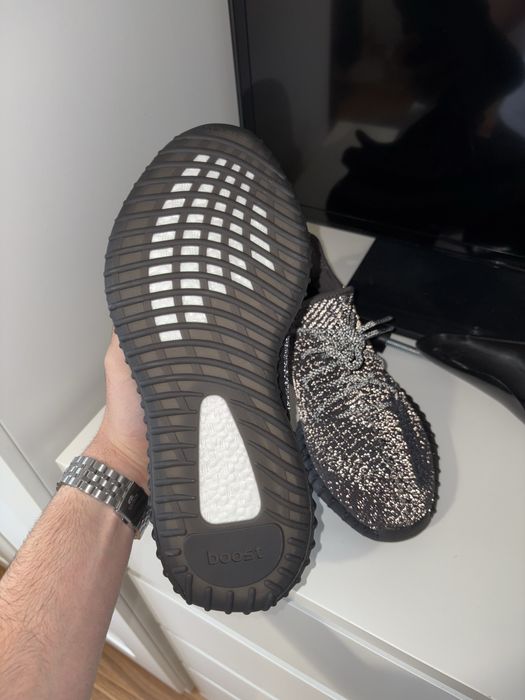 Yezzy 350v2 Black (Reflective)