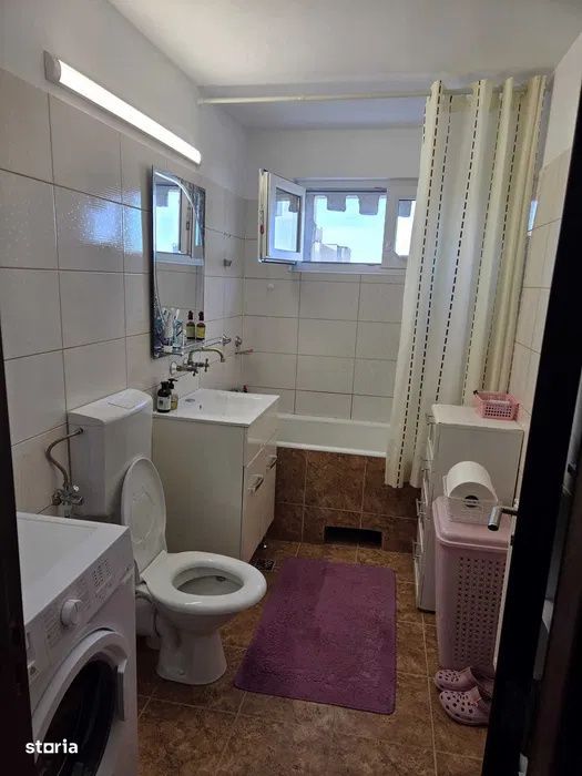 Apartament cu 4 camere, decomandat, cu boxa – Manastur, Aleea Negoiu