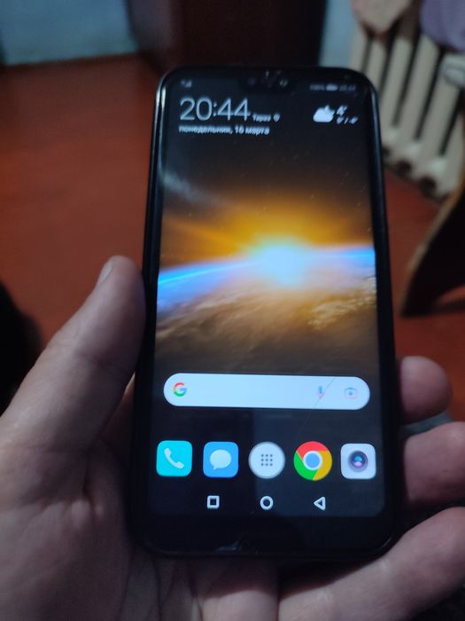МощныйHuaweiP20Lite64gb