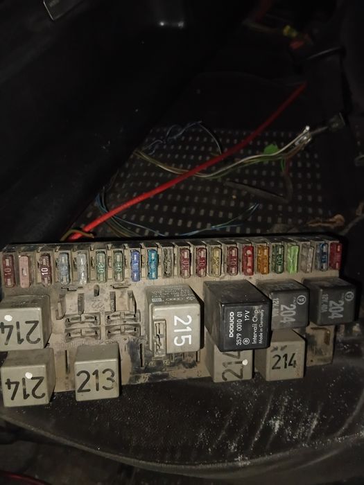 Продам блок предохранителеи