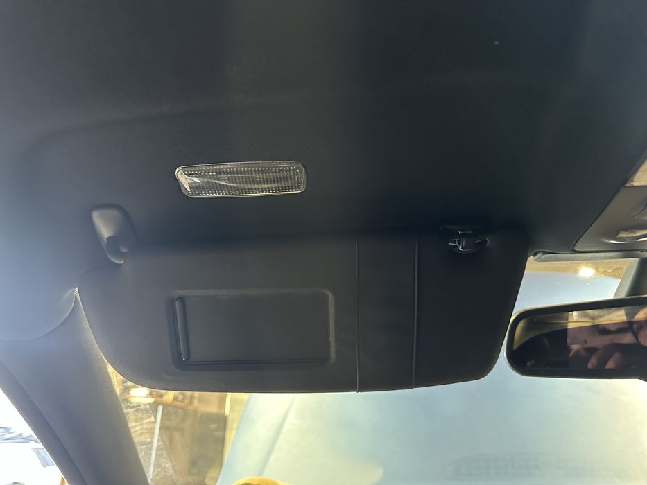 Черен таван комплект ауди а3/с3 2 врати audi a3/s3 2000г перфектен