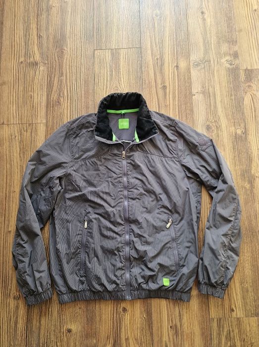 Страхотно мъжко яке HUGO BOSS размер М / L ,