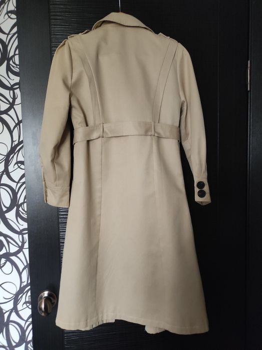 Тренч бежевый XS
