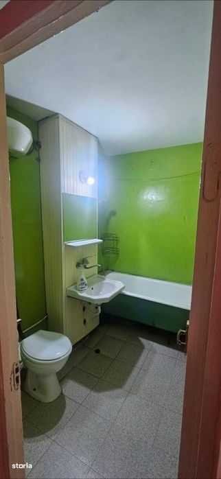 De vanzare Apartament spatios 4 camere, Dambul Rotund, Cluj-Napoca