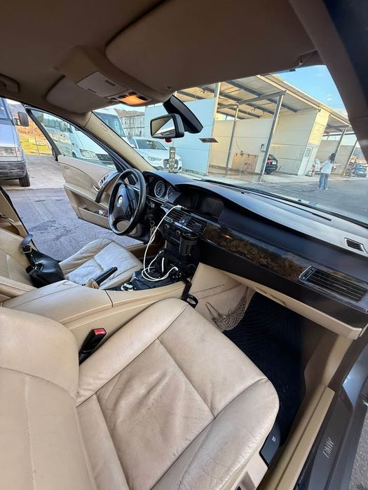 BMW 525d E61 2004г
