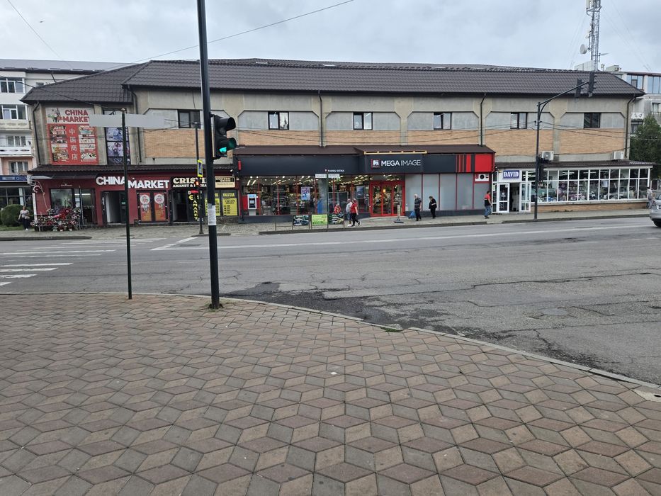 Spatiu Comercial