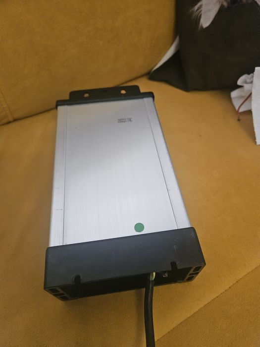 Sursa 12V 80A 960w insane