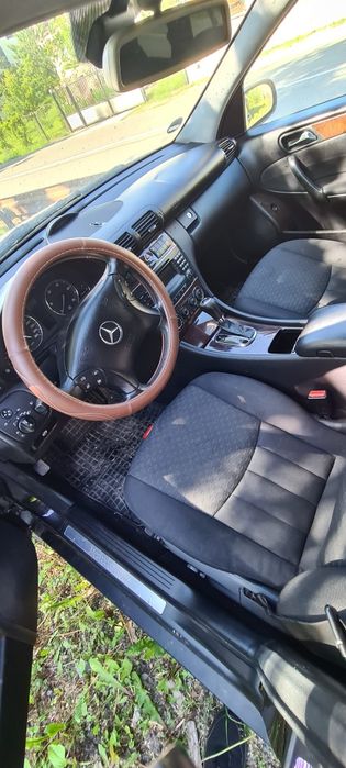MERCEDES-BENZ C-Class 2005 — imagine 3