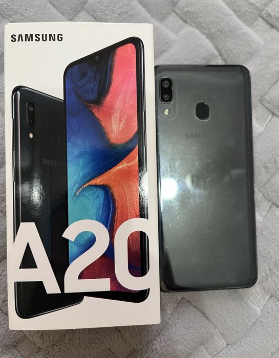 samsung A20.   .