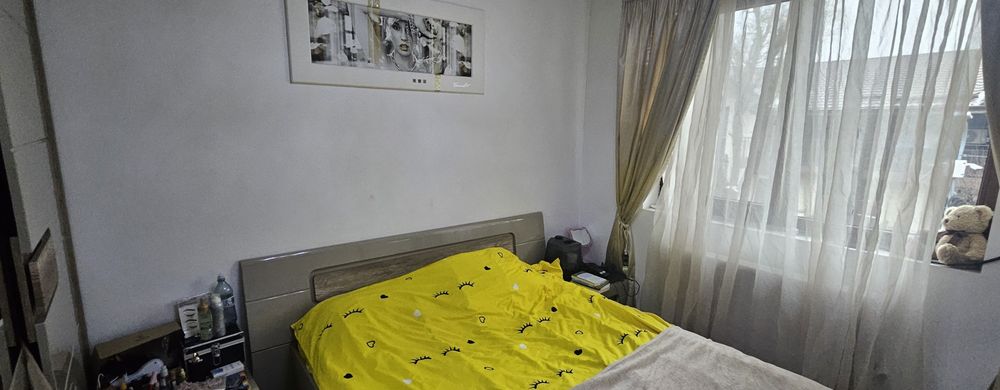 Dormitor comple Pat+ saltea Dormeo+ Dulap+ 2 noptiere