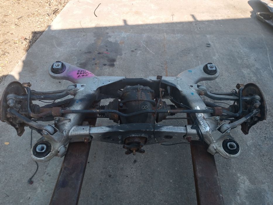 Заден Мост за Мерцедес Е класа S211