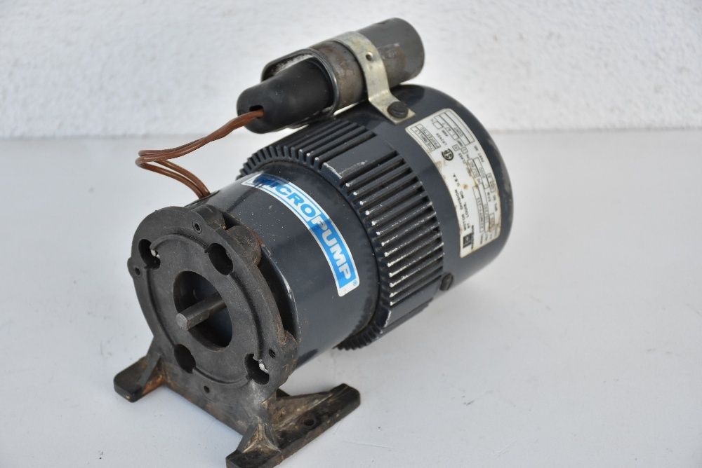 Ел. двигатели с редуктори , стъпкови, ремъчни шайби