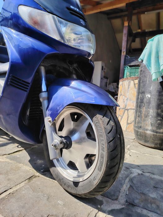 Сузуки Бергман 250