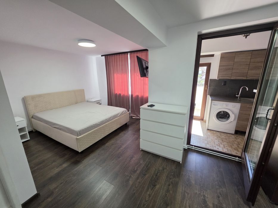 Inchiriez garsoniera/ studio