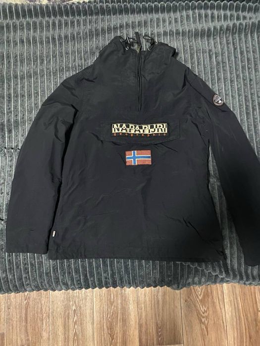 Продам анорак napapijri