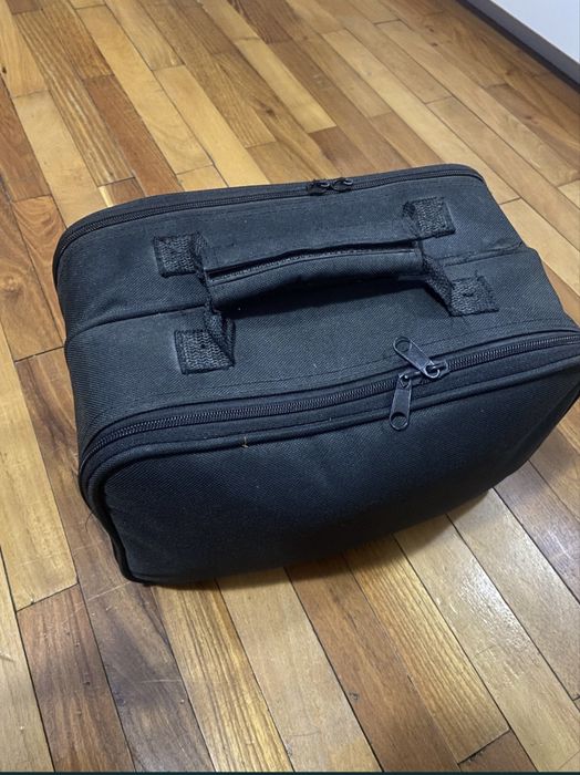 Monitoare teriera masina Tevion cu DVD