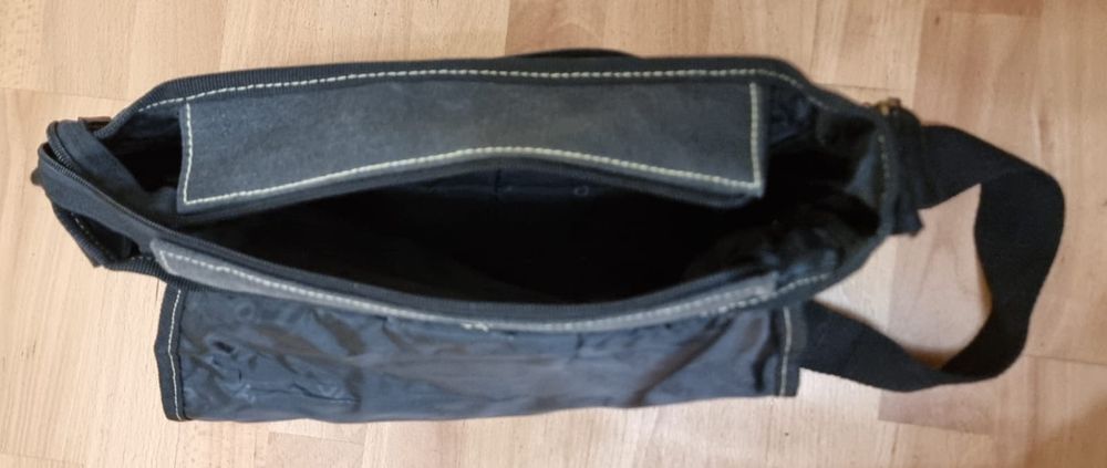 Продается сумка.