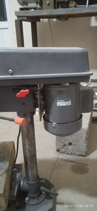 Токарний станок и сверлина сотилади яхши холада