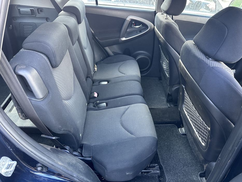 Тойота Рав4 Toyota Rav4 136кс д4д На части!