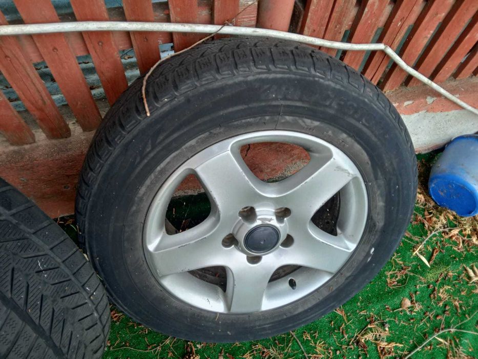 Roti Wolkswagen Touareg R17 anvelope Wintrac xtreme x