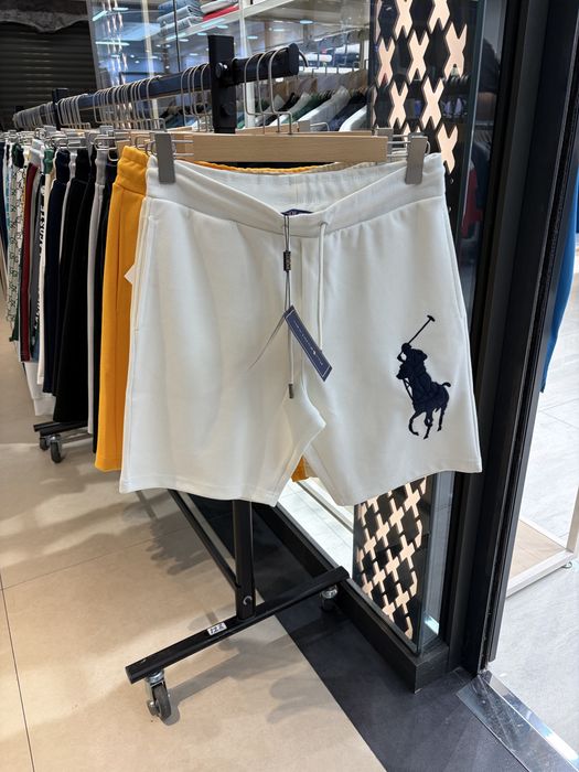 Pantaloni scurti barbat