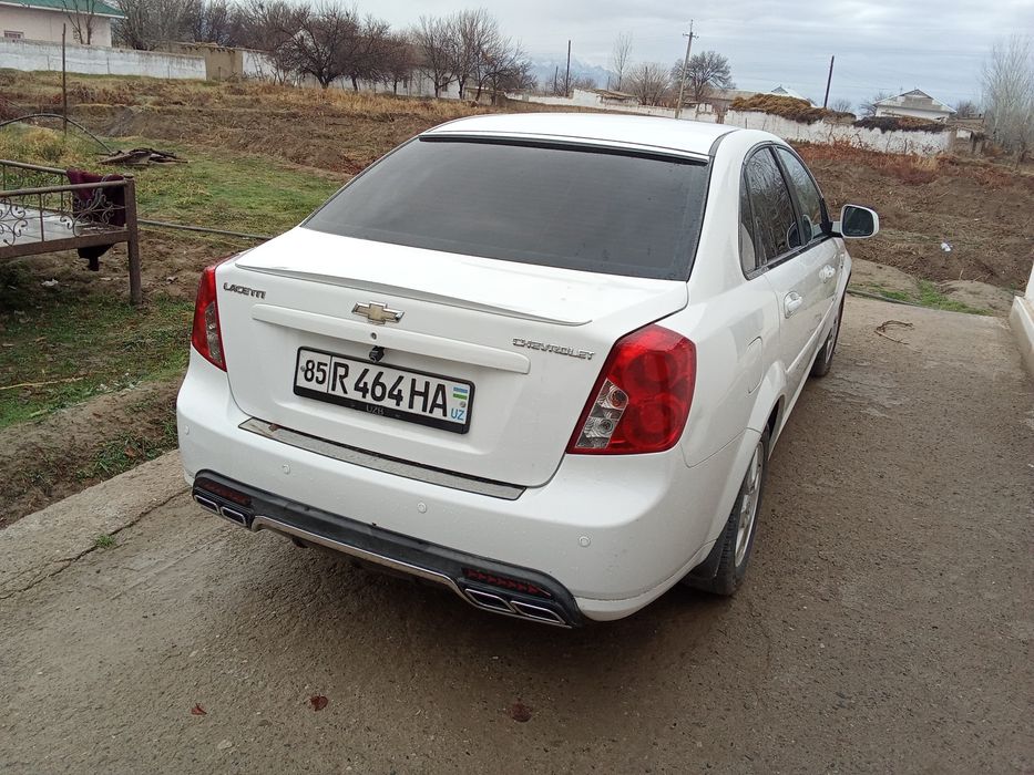 Moshina sotish naqtda