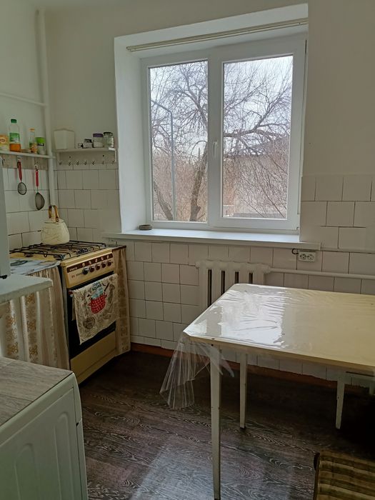 Срочно.Сдам квартиру 2х. Центр.