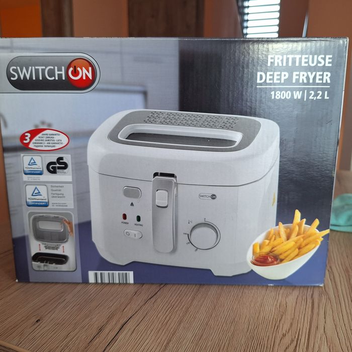Friteuza, 2.2 litri, 1800 W